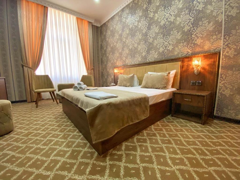 Center City Hotel Баку Екстериор снимка